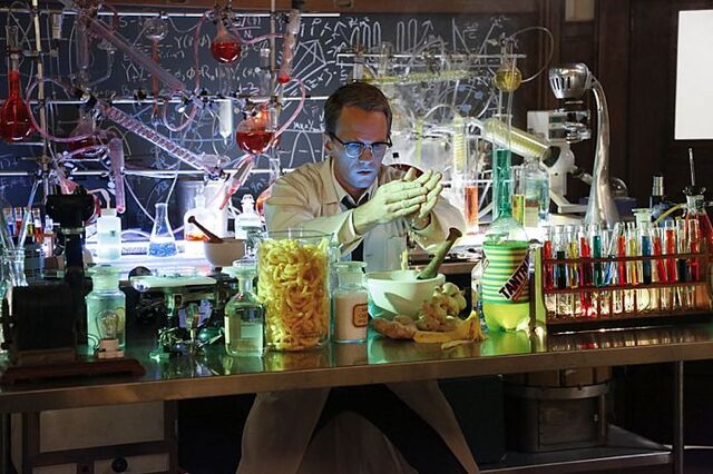 File:HIMYM-9x18-22.jpg