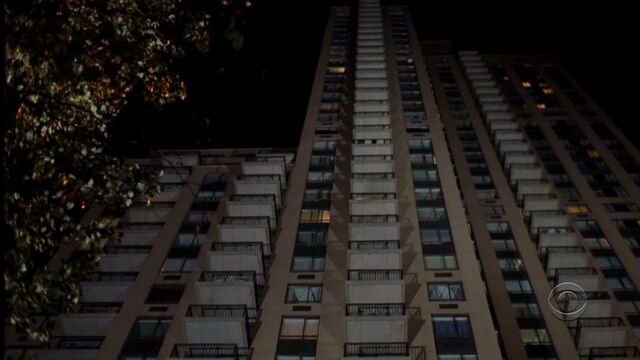 File:Barney's apartment outside 1.jpeg
