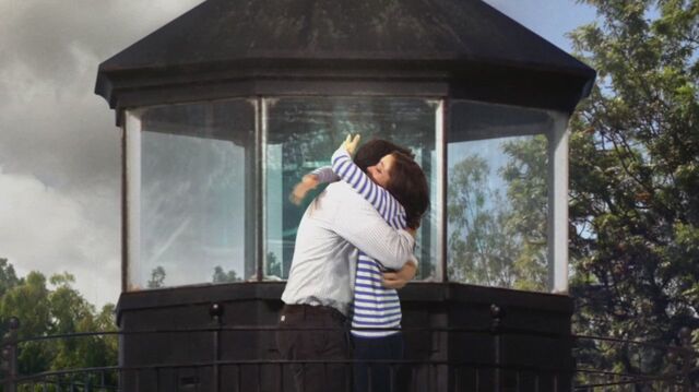 File:Ted and Mother at the Lighthouse (4).jpg