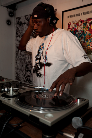 File:Pete Rock.png