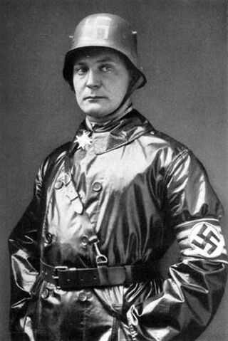 File:GoeringTinhead.jpg
