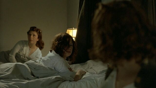 File:Bunker ladies artillery wakeup.jpg
