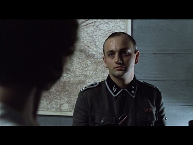 File:Rochus Misch looking at Traudl.jpg