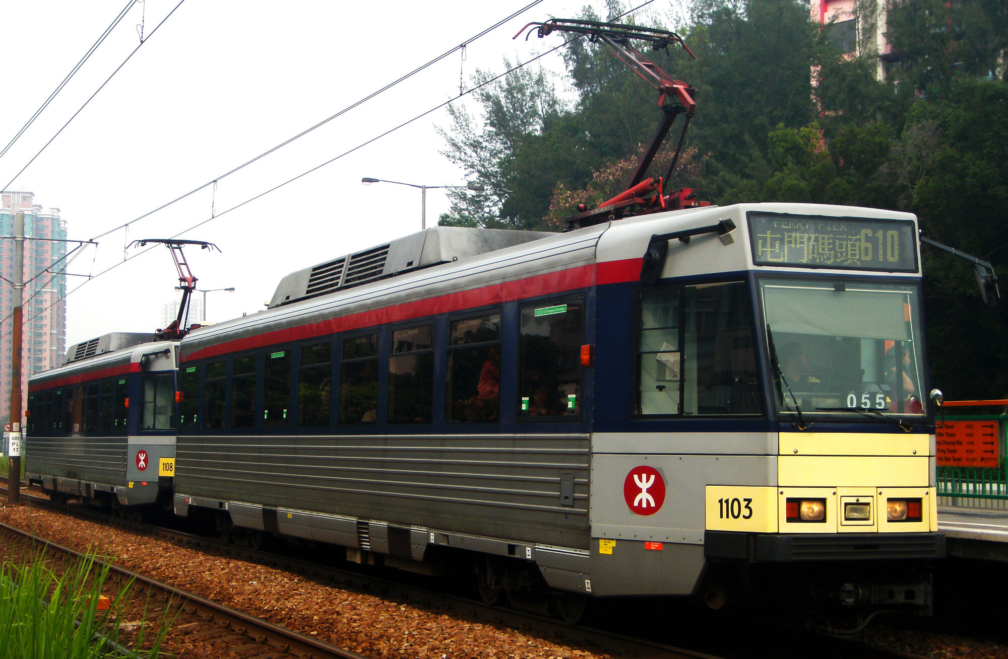 輕鐵第三期列車 | 香港鐵路大典 | FANDOM powered by Wikia