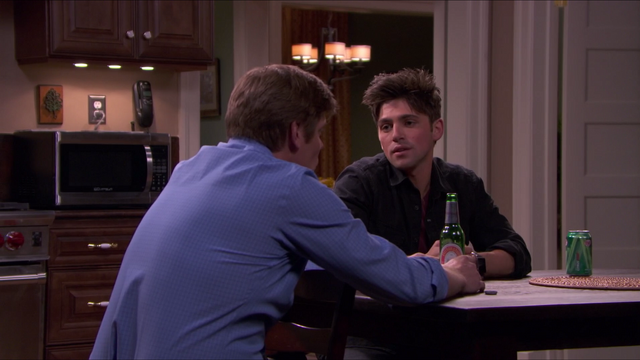 File:HH105 23 GusandPhiltalking.png