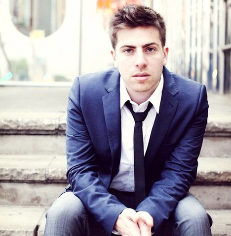 File:Hoodie Allen wearing a suit.png
