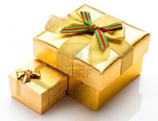 Archivo:8425191-hermosas-cajas-de-regalos-sobre-un-fondo-blanco.jpg
