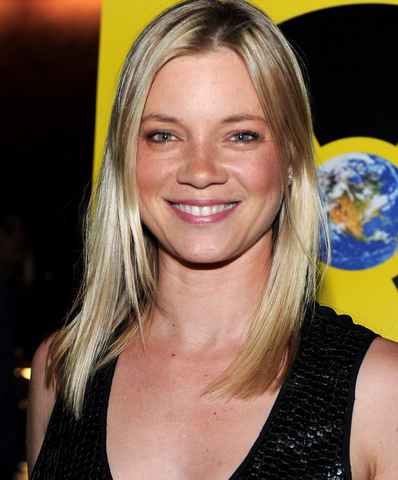 File:Amy Smart.png