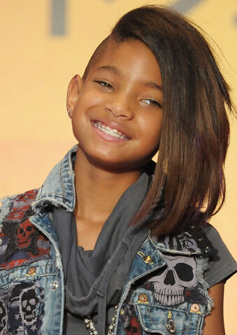 File:Young Erica Reese.jpg