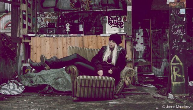 Datei:Hanna (JONES Photography 2013) 09.jpg