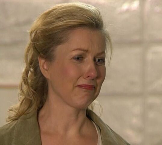 Fil:Martine, sesong 12.jpg