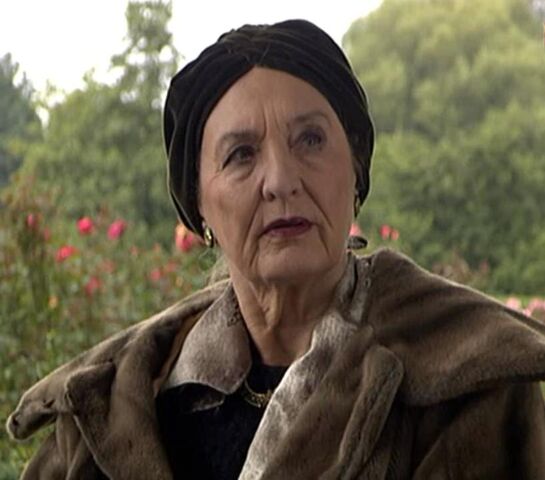 Fil:Astrid, sesong 1.jpg