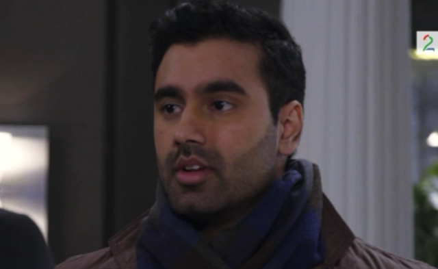 Fil:Adnan Kapoor.png