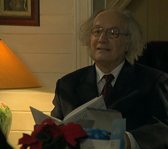 Fil:Hugo, sesong 9.jpg