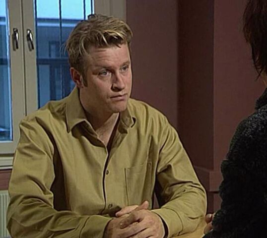 Fil:Rolv, sesong 8.jpg