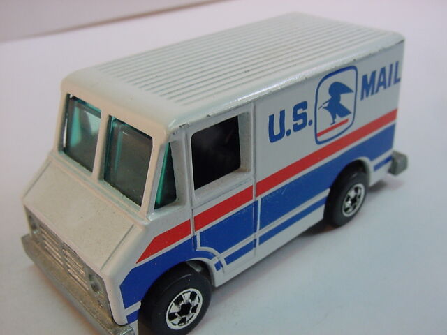 File:Letter Getter BW 1977HK.jpg