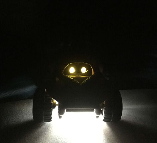File:Jawa's glowing eyes.jpg