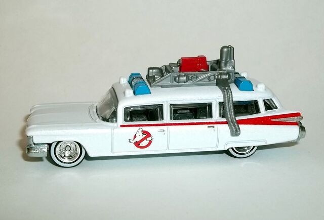 File:HW-2016-Entertainment Series-Mix A-Ghostbusters ECTO-1.jpg