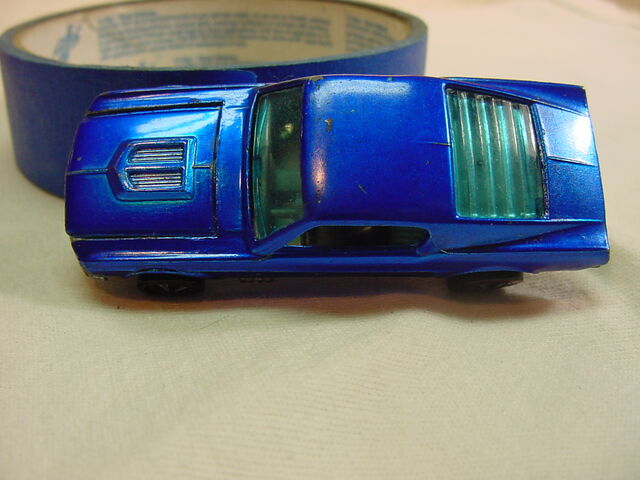 File:CMustangBluRibbedRear.jpg