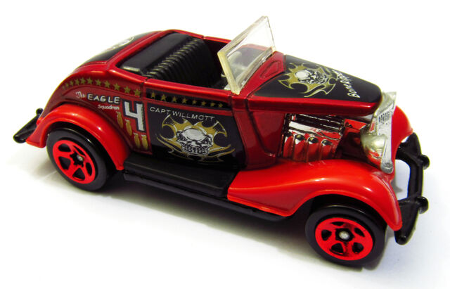 File:33 Ford Roadster 2003 Flying Aces.jpg