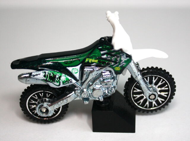 File:HW450F-blk.jpg