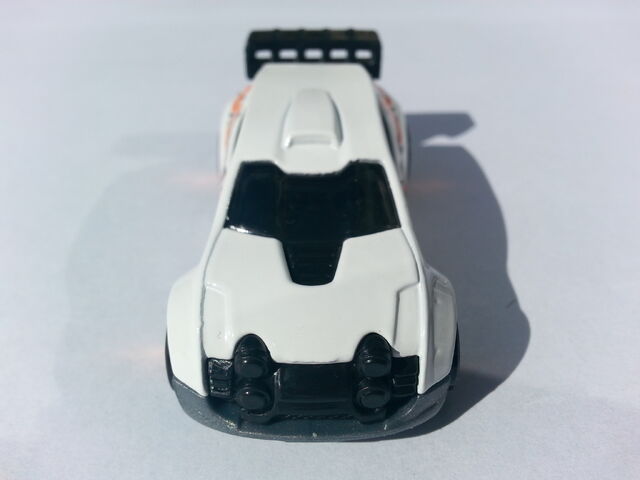 File:Fast 4WD front.jpg