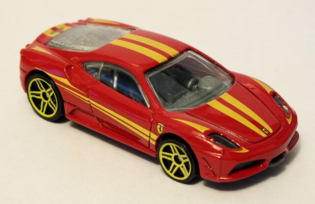 File:2012 Ferrari 430 Scuderia.jpg