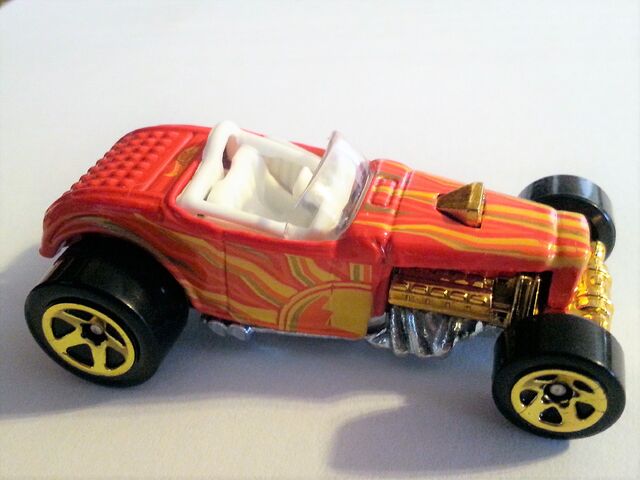 File:Deuce Roadster-Sunburnerz.jpg