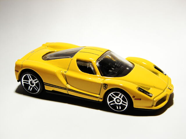 File:Ferrari Enzo 09.jpg