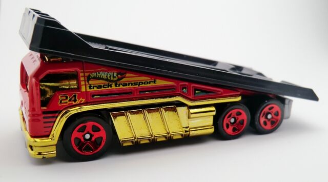 File:Back Slider-2013 046 Downtown.jpg