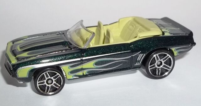 File:HW-2014-213-'69 Camaro-HeatFleet.jpg