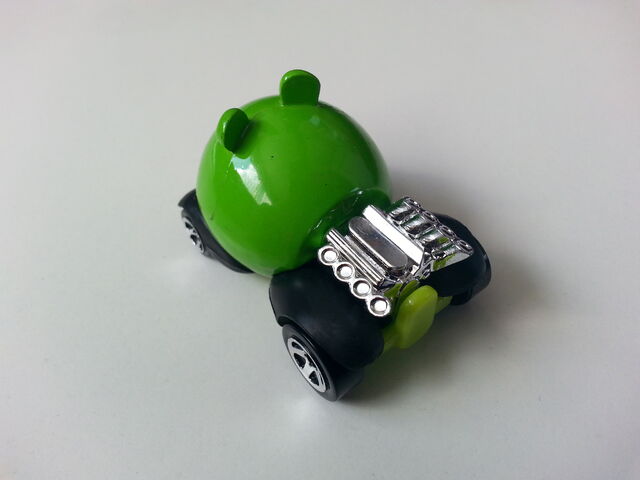 File:Minion Pig rear.jpg