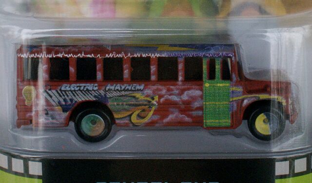 File:Hot Wheels Muppets School Bus - 05158 1df.jpg