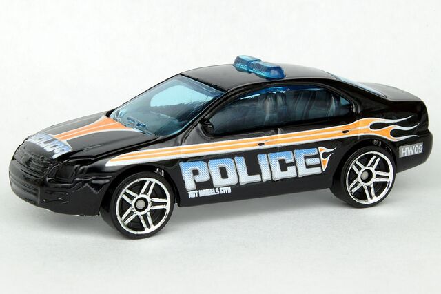 File:Ford Fusion - 9568df.jpg