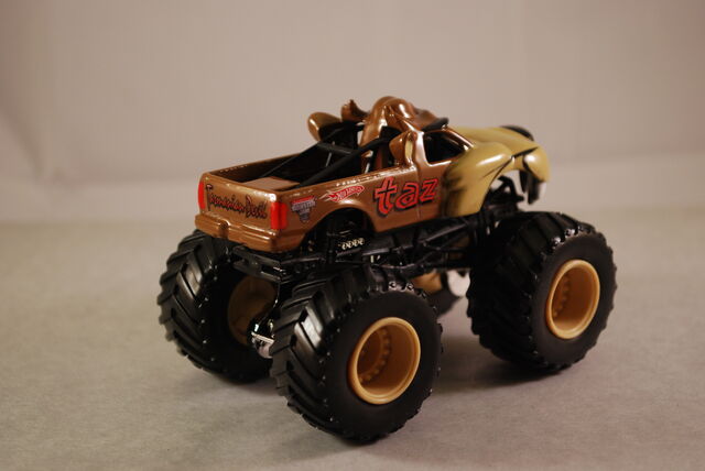 File:H.W.M.J. 2011 084.jpg