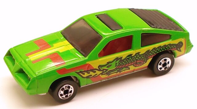File:Pontiac J-2000 Dragon.jpg