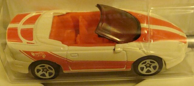 File:796 '95 Camaro Convertible.jpg