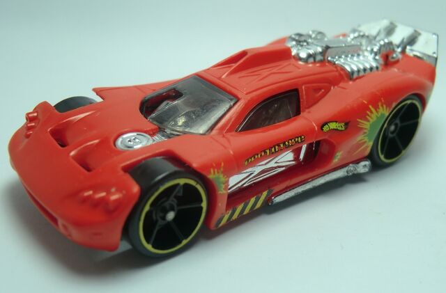 File:Spine Buster 2011 Track Stunts 5-Pack .jpg