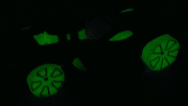 File:16AngelsCFL09Glow.jpg