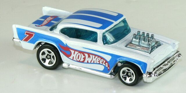 File:2011-160-HWR10-57Chevy-White.jpg