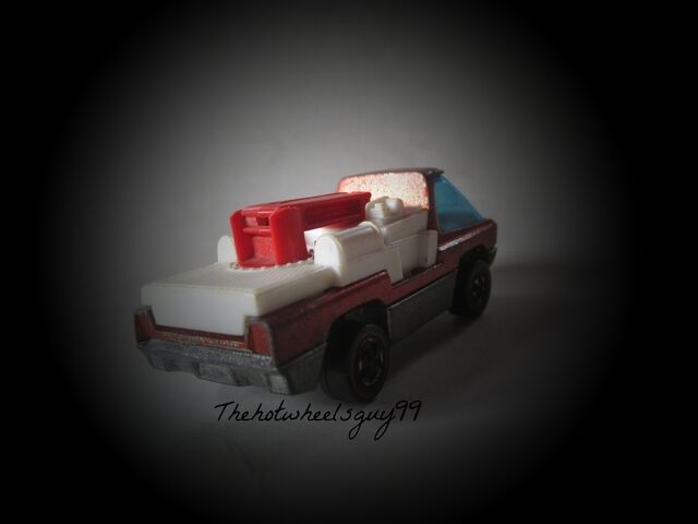 File:Red Snorkel Rear.jpg