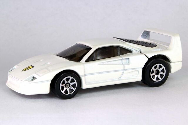 File:Ferrari F40 - 6417df.jpg