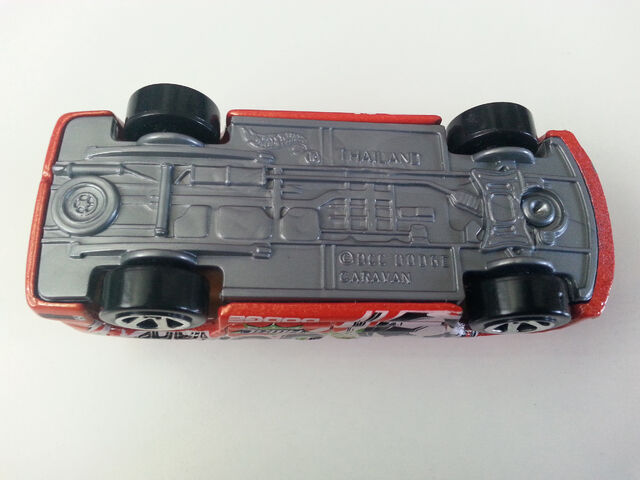 File:Dodge Caravan underside.jpg