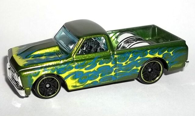 File:HW-2015-208-'67 Chevy C10-HeatFleet..jpg