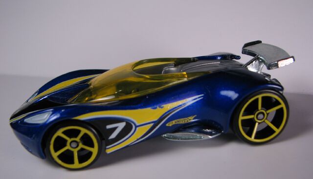 File:2011TrackStarsLotusConcept.jpg