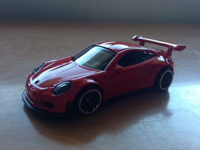 File:2016Porsche911GT3RSDHP00.jpg