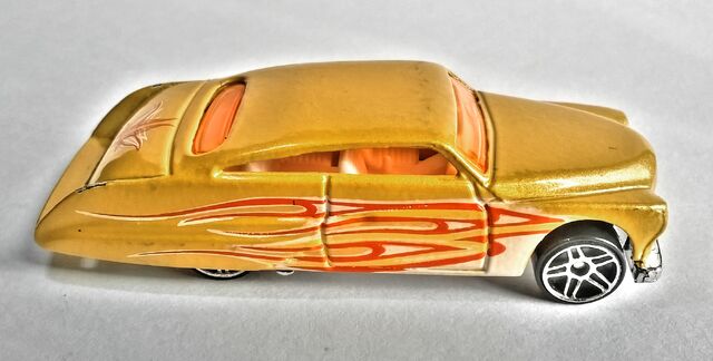 File:Can not identify this car.jpg