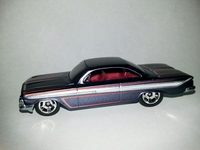 File:HW-Cool Classics--27-'61 Impala.jpg