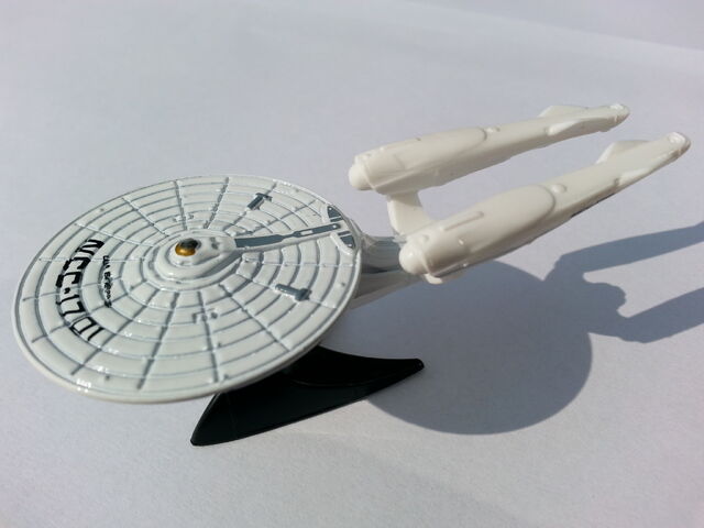 File:U.S.S. Enterprise NCC-1701 side.jpg