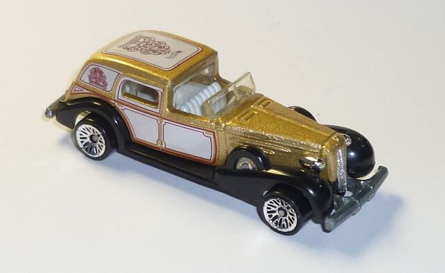 File:Cadillac Classic Caddy '35.jpg
